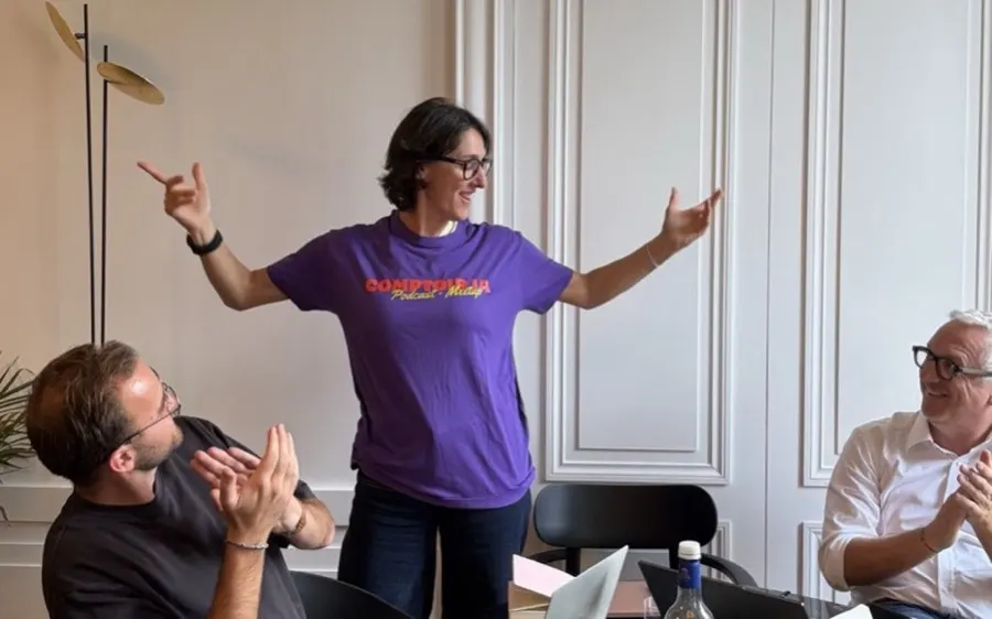 Participante en t-shirt Comptoir IA